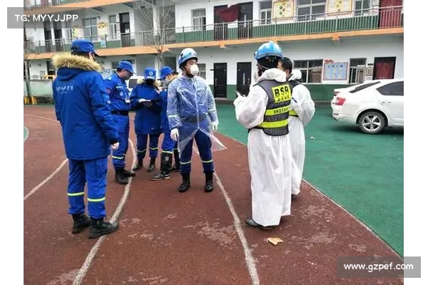 中国男篮蓝队崛起之路:年轻力量与老将共谱荣耀新篇章 中国男篮蓝队崛起之路:年轻力量与老将共谱荣耀新篇章